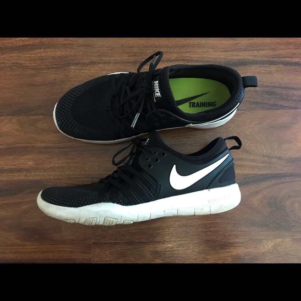 Barley worn Nike free runs
